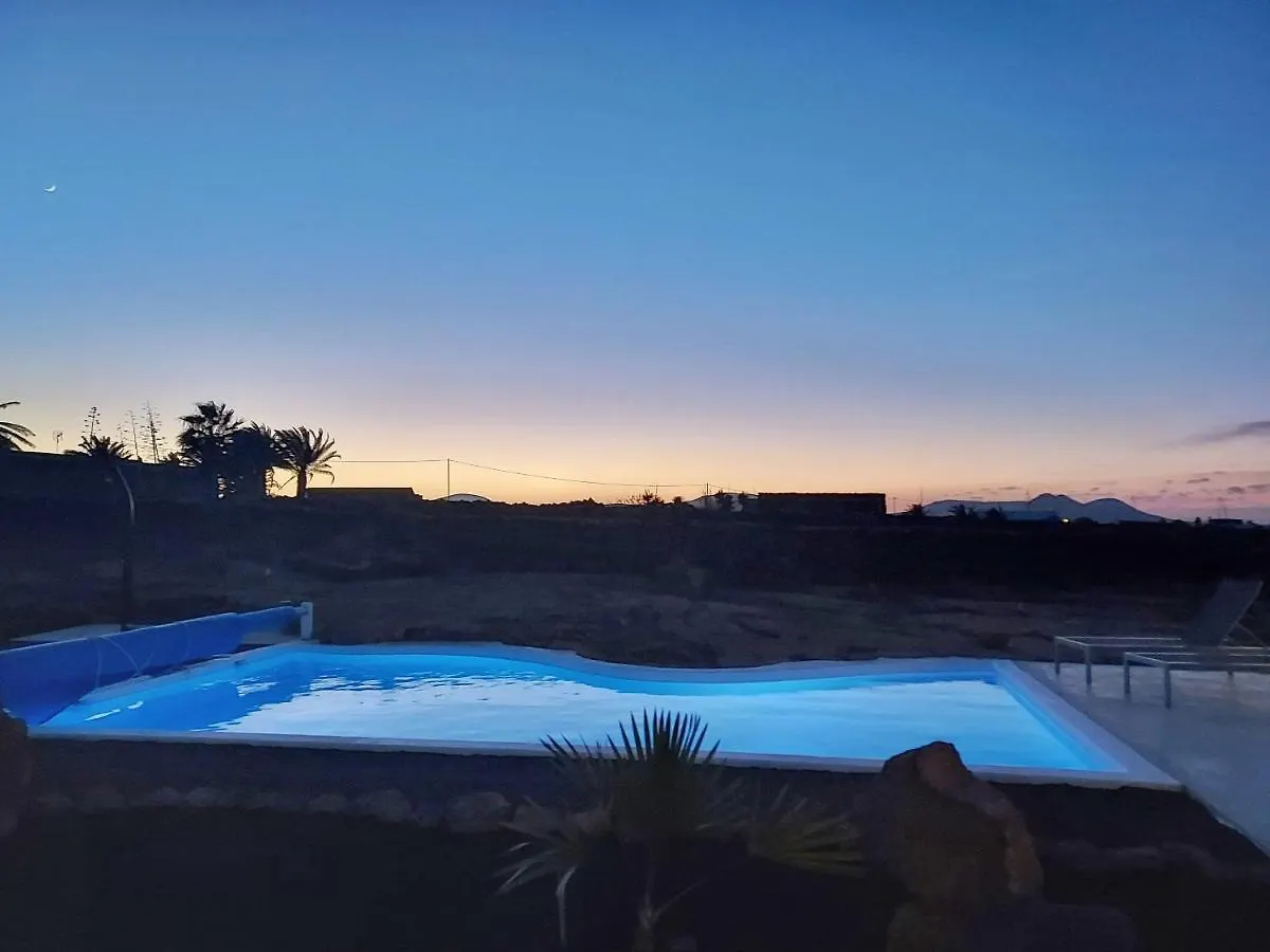 Villa Tabaiba En Lajares Con Piscina Spain