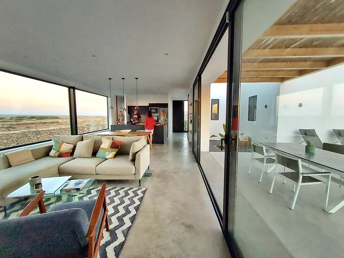 Villa Tabaiba En Lajares Con Piscina