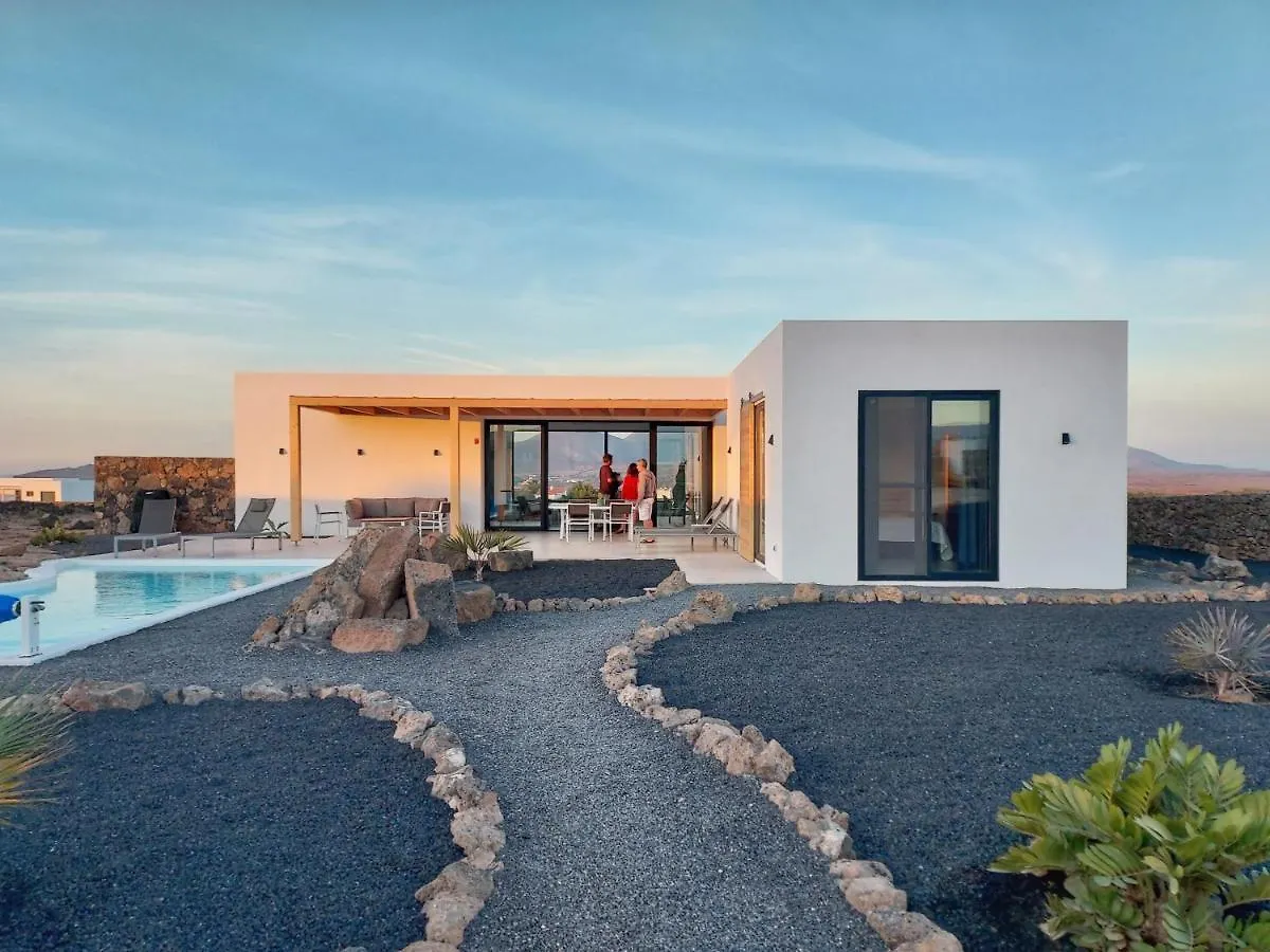 Villa Tabaiba En Lajares Con Piscina